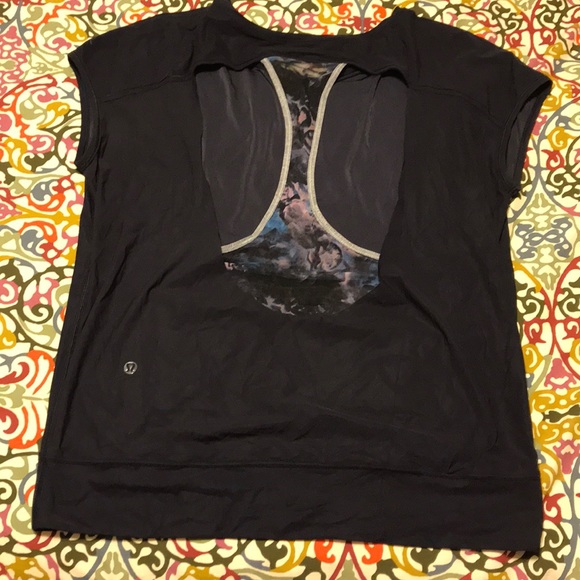 Lululemon If You’re Lucky tee size small - Picture 3 of 6